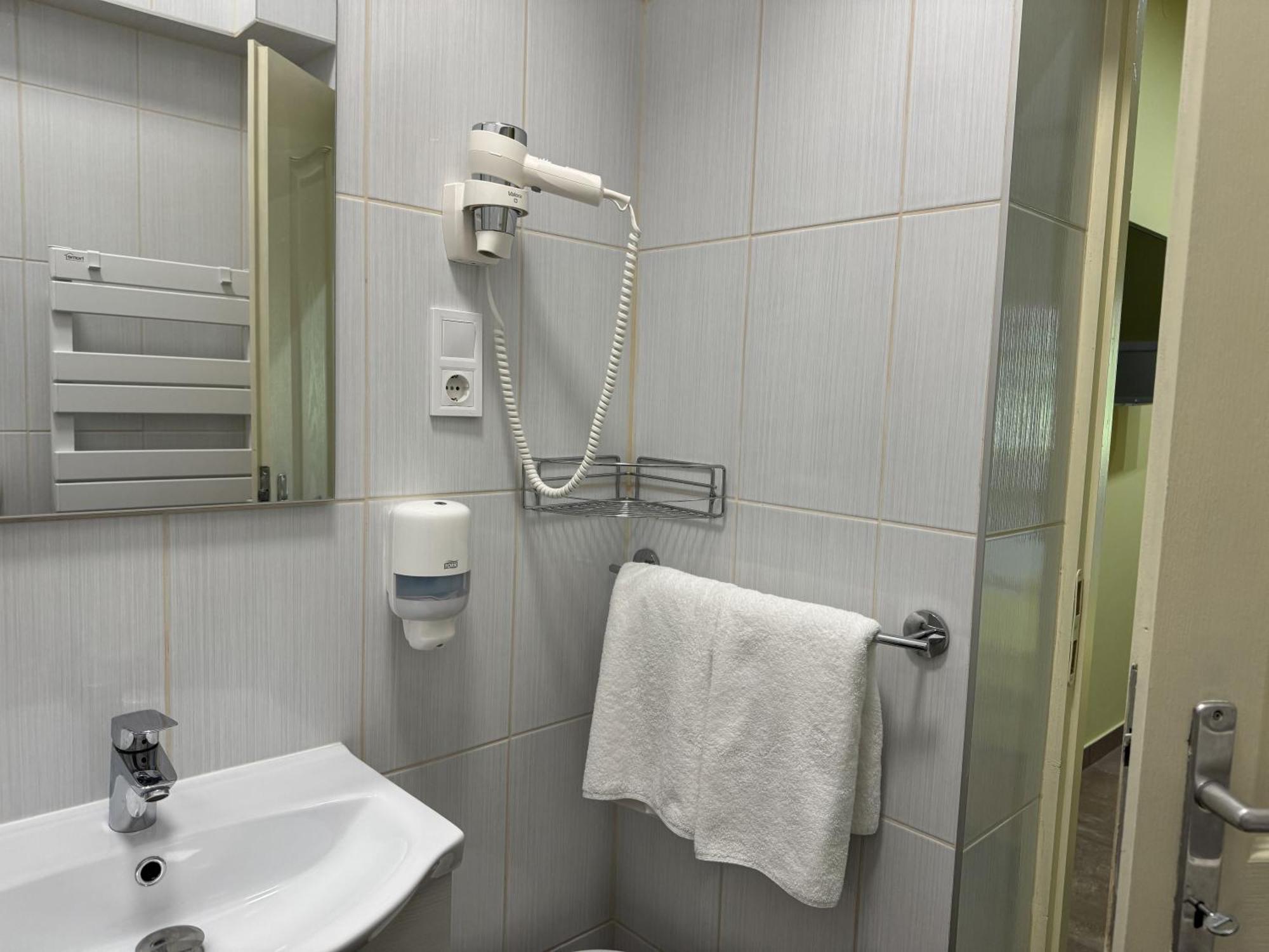 Szem-S Vendeghaz Hotel Balatonszemes Bagian luar foto
