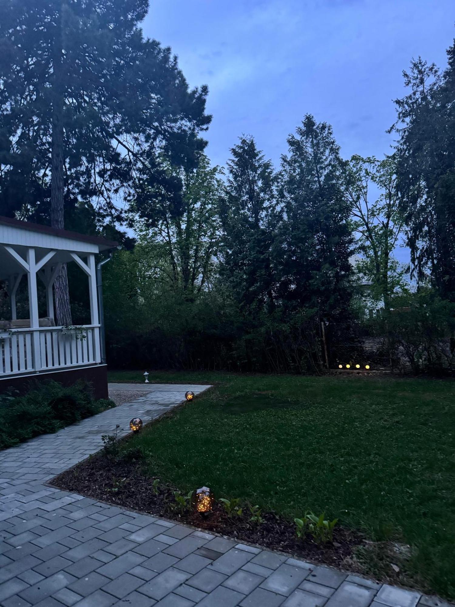 Szem-S Vendeghaz Hotel Balatonszemes Bagian luar foto